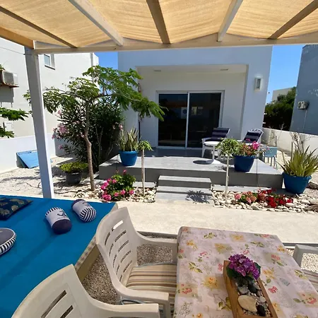 Cozy House Perivolia