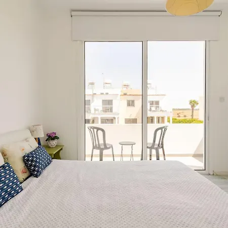 Cozy House Perivolia