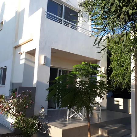 Cozy House * Perivolia